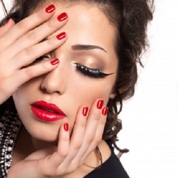 MAJESTIC NAILS & SPA - Eyelashes Extension
